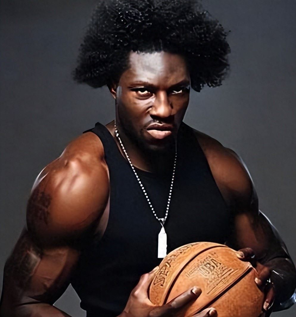  NBA球星麒麟臂有多离谱？锡安手臂比大腿粗 奥尼尔手臂像充气